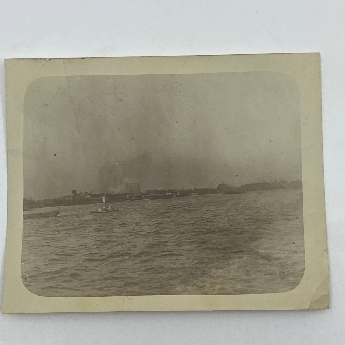 1903 Original Photo Boats in New York East River Near American Mfg Co. Plant AC7