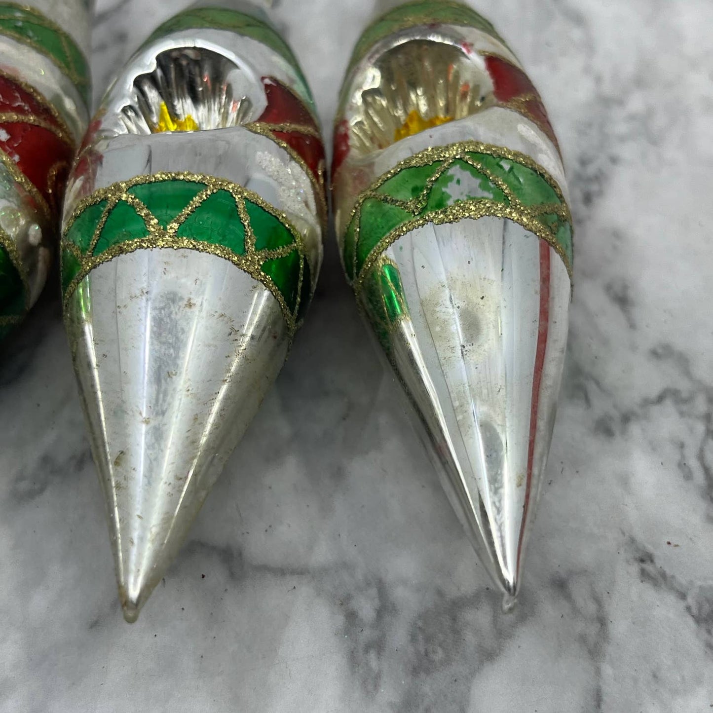 Lot of 4 VTG Recessed Teardrop Mica Stencil Blown Mercury Glass Ornaments OT2