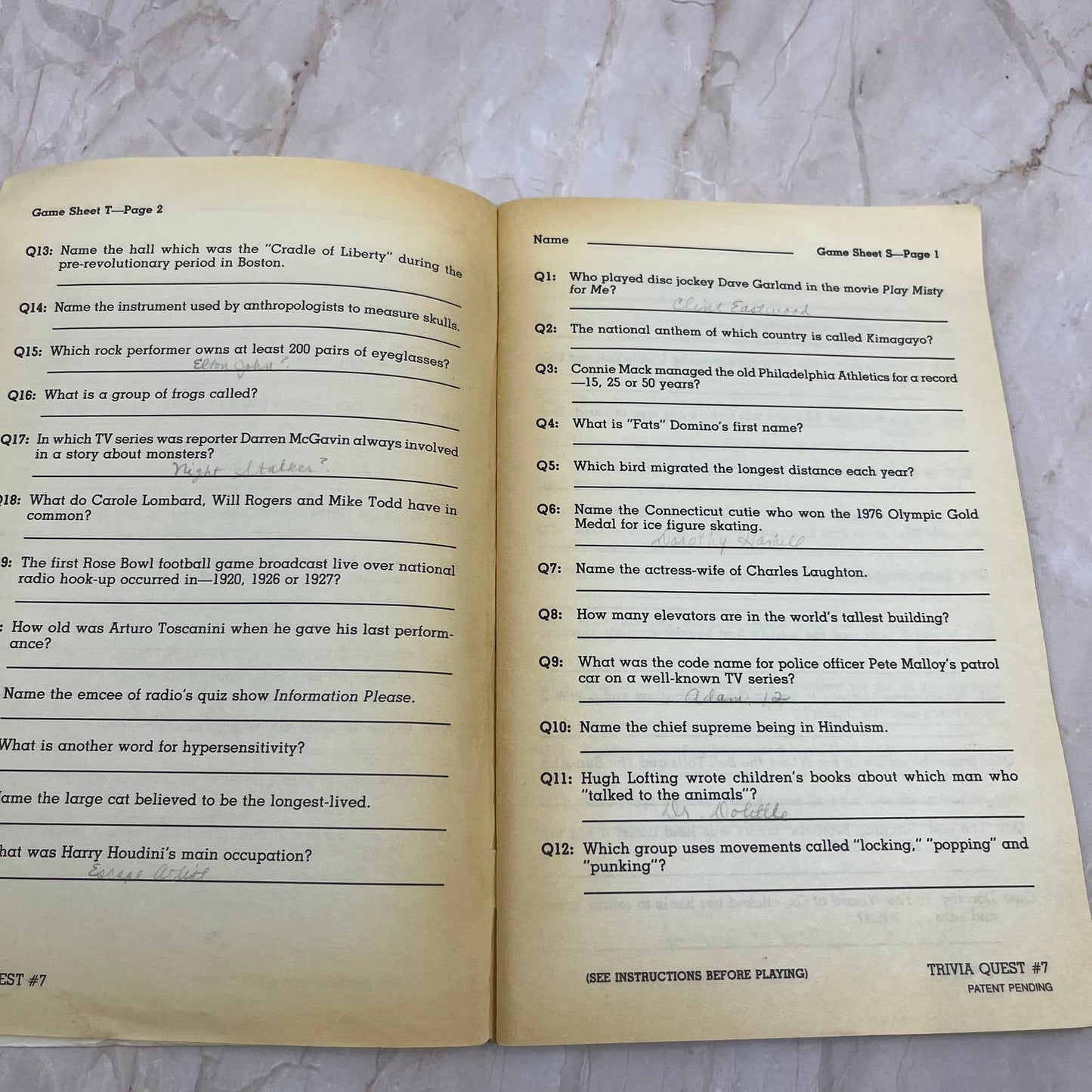 Trivia Quest 1984 Vtg Magazine Game Book #7 The Beatles Jaws James Bond TI7