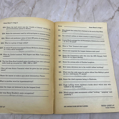 Trivia Quest 1984 Vtg Magazine Game Book #7 The Beatles Jaws James Bond TI7