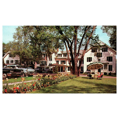 Vintage Postcard - Williams Inn Williamstown in the Berkshires Mass TJ7-1