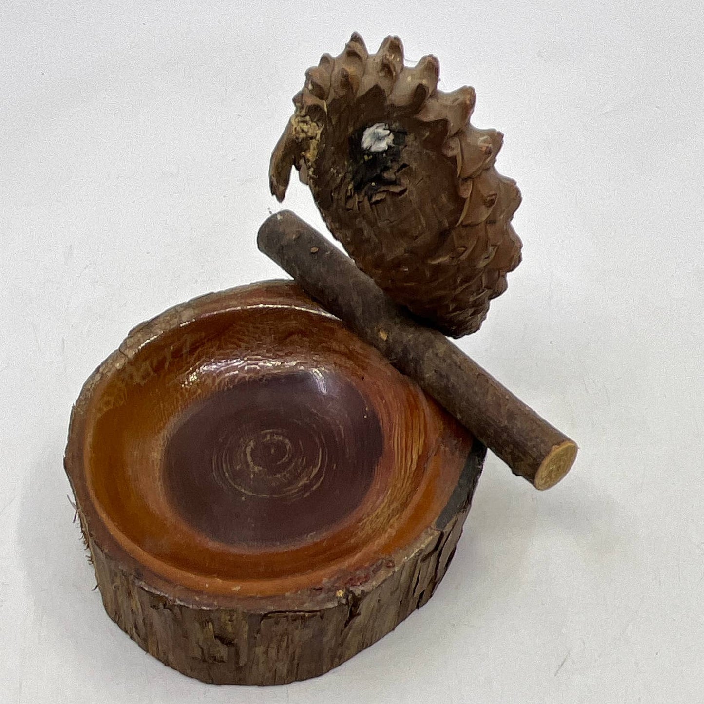 California Redwood Artisan Hand Carved Pinecone Owl Folk Art Trinket Dish TI4