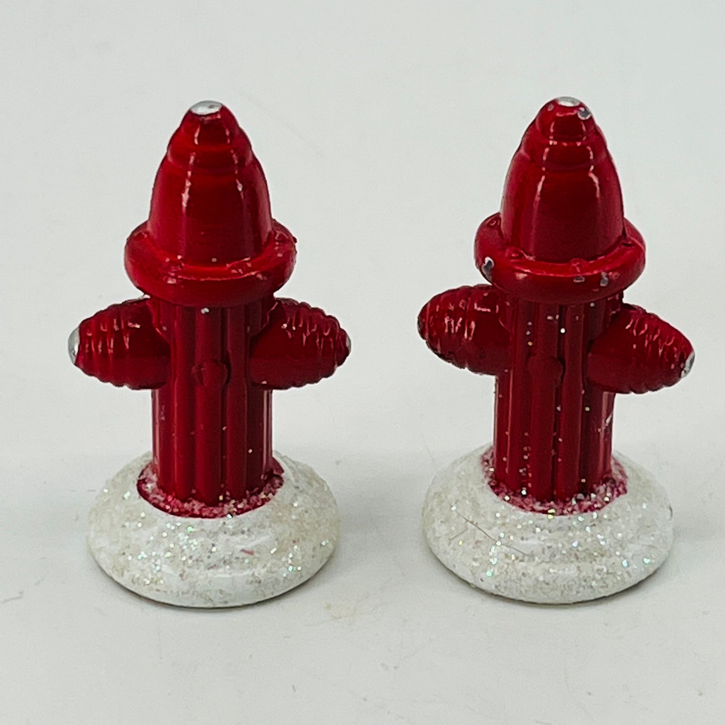 Vintage Christmas Village Metal Fire Hydrant Set of 2 Glitter Snow 1.5” SB2