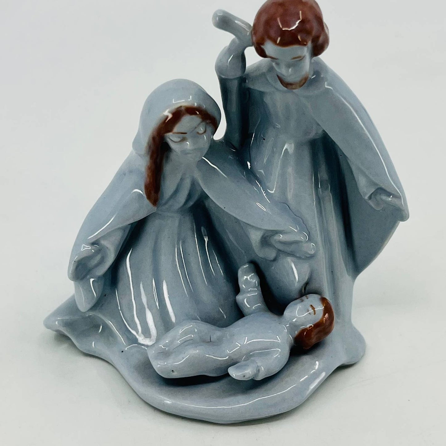 1981 Hand Painted Blue Ceramic Nativity Scene Mary & Joseph Baby Jesus 4” SB9