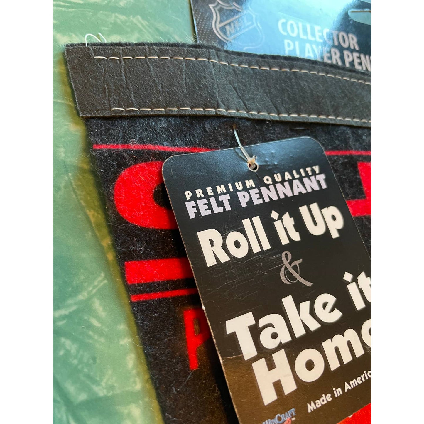 Vintage NHL NHLPA Hockey Chicago Blackhawks Patrick Sharp Felt Pennant Souvenir