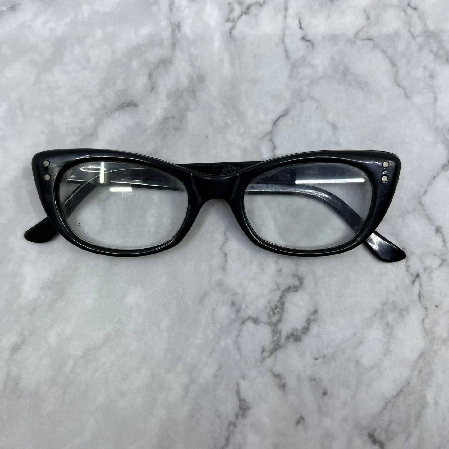 1950s VAM Cat Eye Woman’s Eyeglasses Black 5” TA9