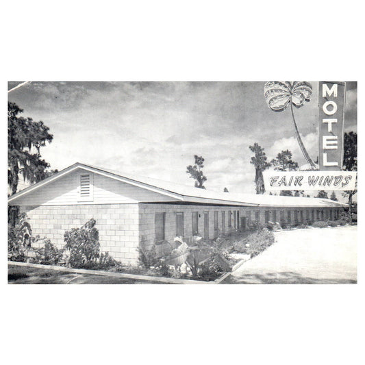 Fair Winds Motel Tampa Florida Dorothy and Kary Kreucher - Postcard TJ8-1