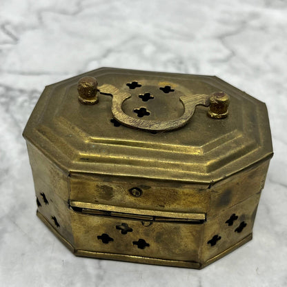 Vintage Brass Cricket Box Trinket Hinged Handle Latch Made In India 2.75x 3 TB6
