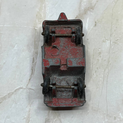 1950s Metal Tootsietoy Army Jeep Light 2 1/4" Long Red TI7-S1