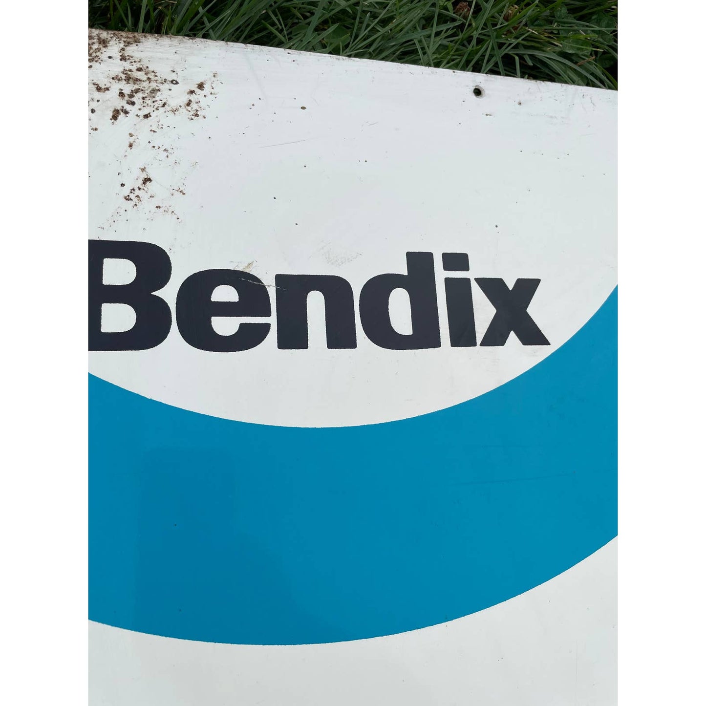 Vintage Bendix Brakes Tune-Up Headquarters Metal Wall Sign Man Cave GS1