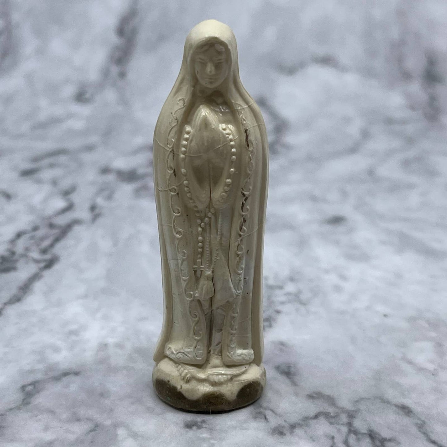 1960s Our Lady of Lourdes Virgin Mary Statue Catholic Figurine plastic 2.75” SE9