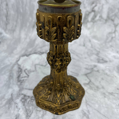 Vtg Oil Lamp With Ornate Cast Resin Base Hong Kong 11” TD1