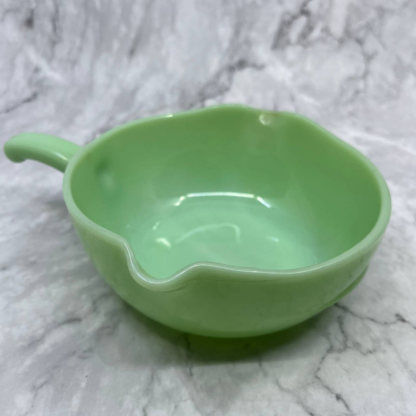 Vintage Fire King Jadeite 2 Spout Skillet Batter Bowl 6" NICE TD6