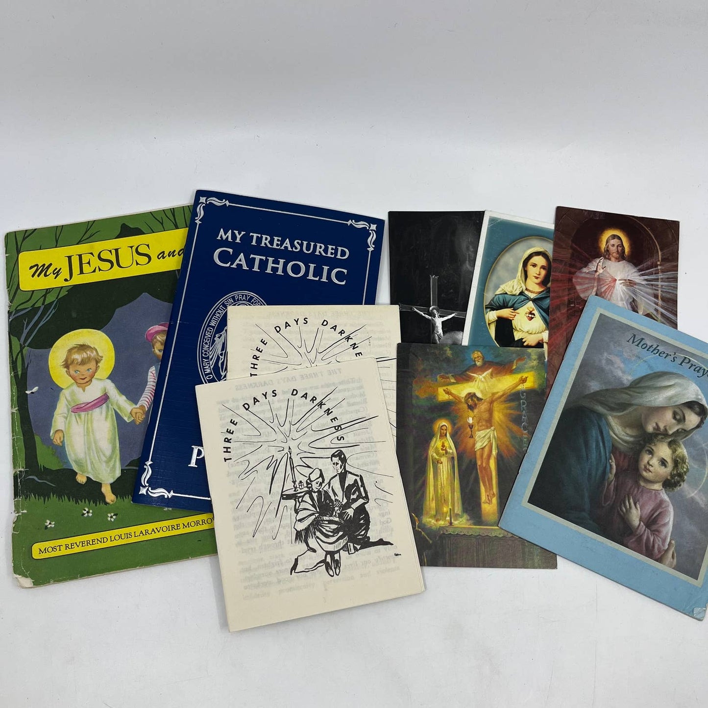 Huge Lot of Vintage Catholic Ephemera Relics Books & More SG5-4