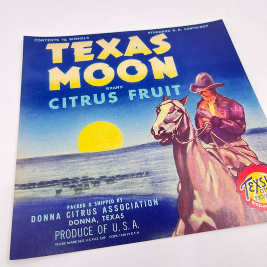 Original Texas Moon Citrus Fruit Crate Label Cowboy Horse Donna TX FL3