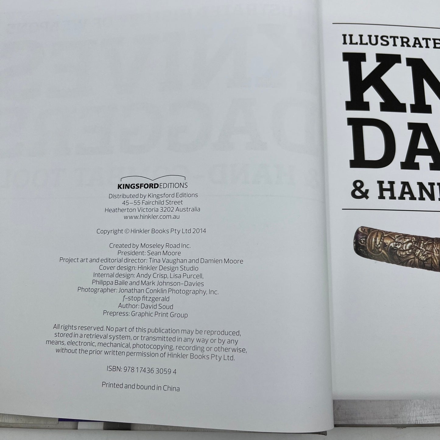 The Illustrated History of Weapons, Knives, Daggers & Hand-Combat Tools TI6
