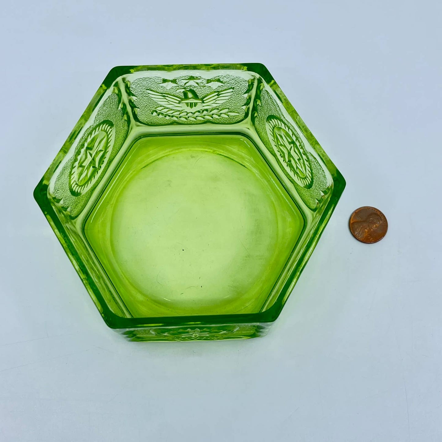 Vintage Green Hexagon Colony Indiana Glass Candy Dish With Eagles & Stars 5” TF5
