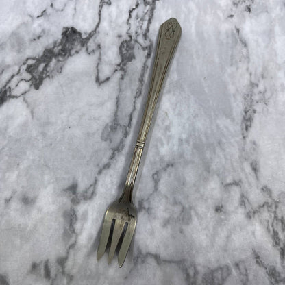 Antique Crusader Silverplate Cocktail Fork SE6-10