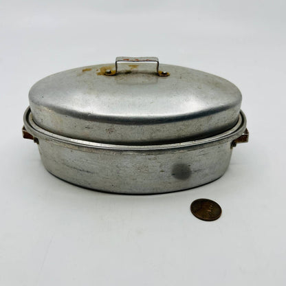 Vintage Toy Kitchen Tin Roasting Pan With Lid 6.5” TB6