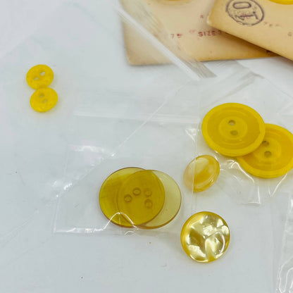 Lot of Vintage Yellow Buttons TA6