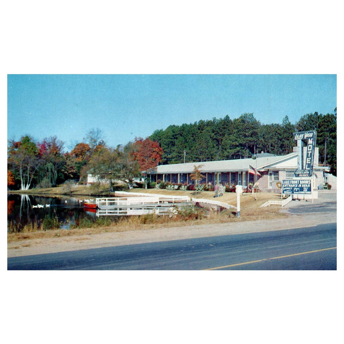 Lake View Motel Hwy 15 Harrisville SC JF Lemmon MW Reichhart - Postcard TJ8-1