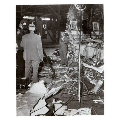 c1960 Press Photo Bill Leonard The Case of the Boston Electra CBS Reports TJ7-2