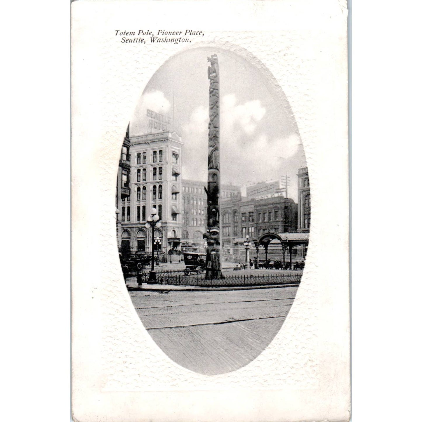 Antique Postcard Totem Pole, Pioneer Place Seattle Washington TD9-W2