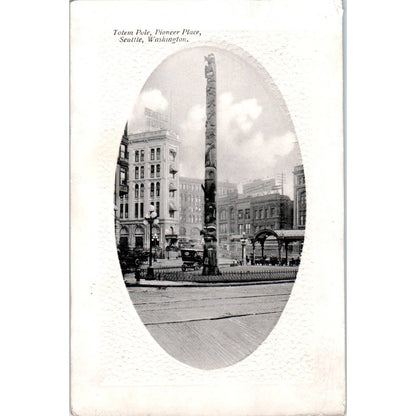 Antique Postcard Totem Pole, Pioneer Place Seattle Washington TD9-W2
