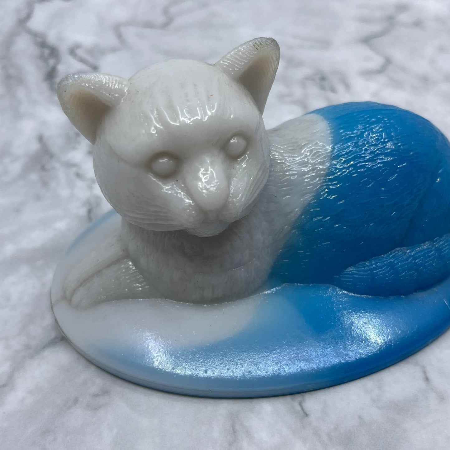 Vintage Westmoreland White/Blue Slag Glass Cat Candy Trinket Dish LID ONLY TA2