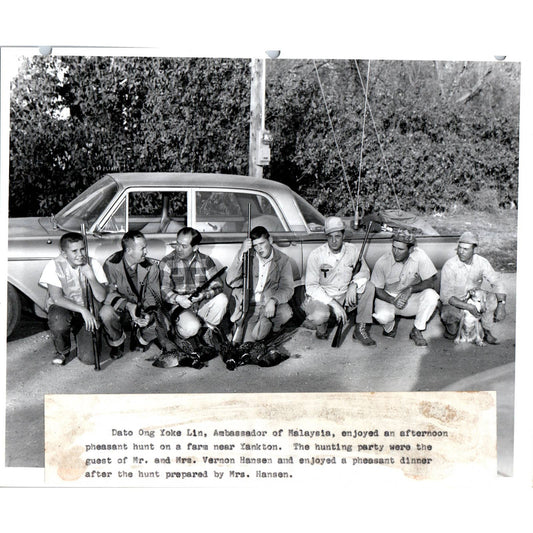 Malaysia Ambassador Dato Ong Yoke Lin Pheasant Hunting at Yankton Photo TK1-P11