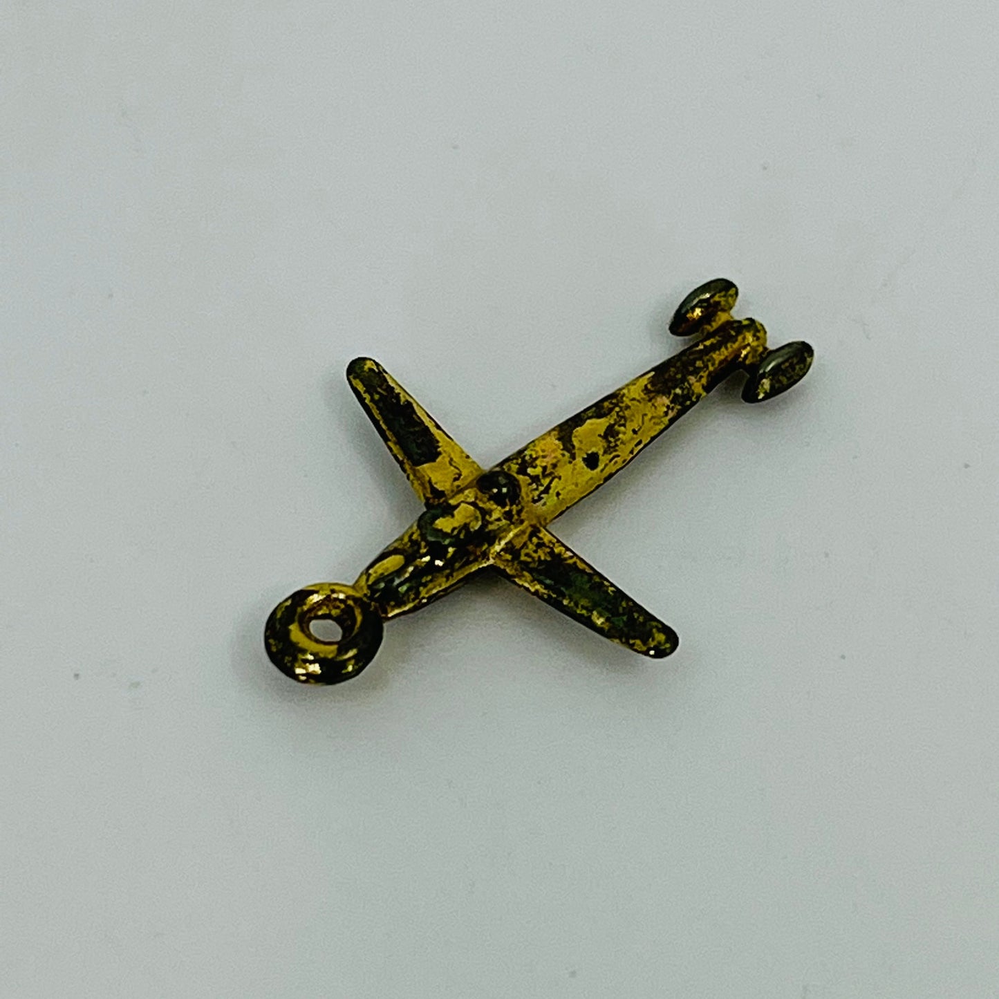 Vintage Airplane Gold Tone Pendant Charm SF4