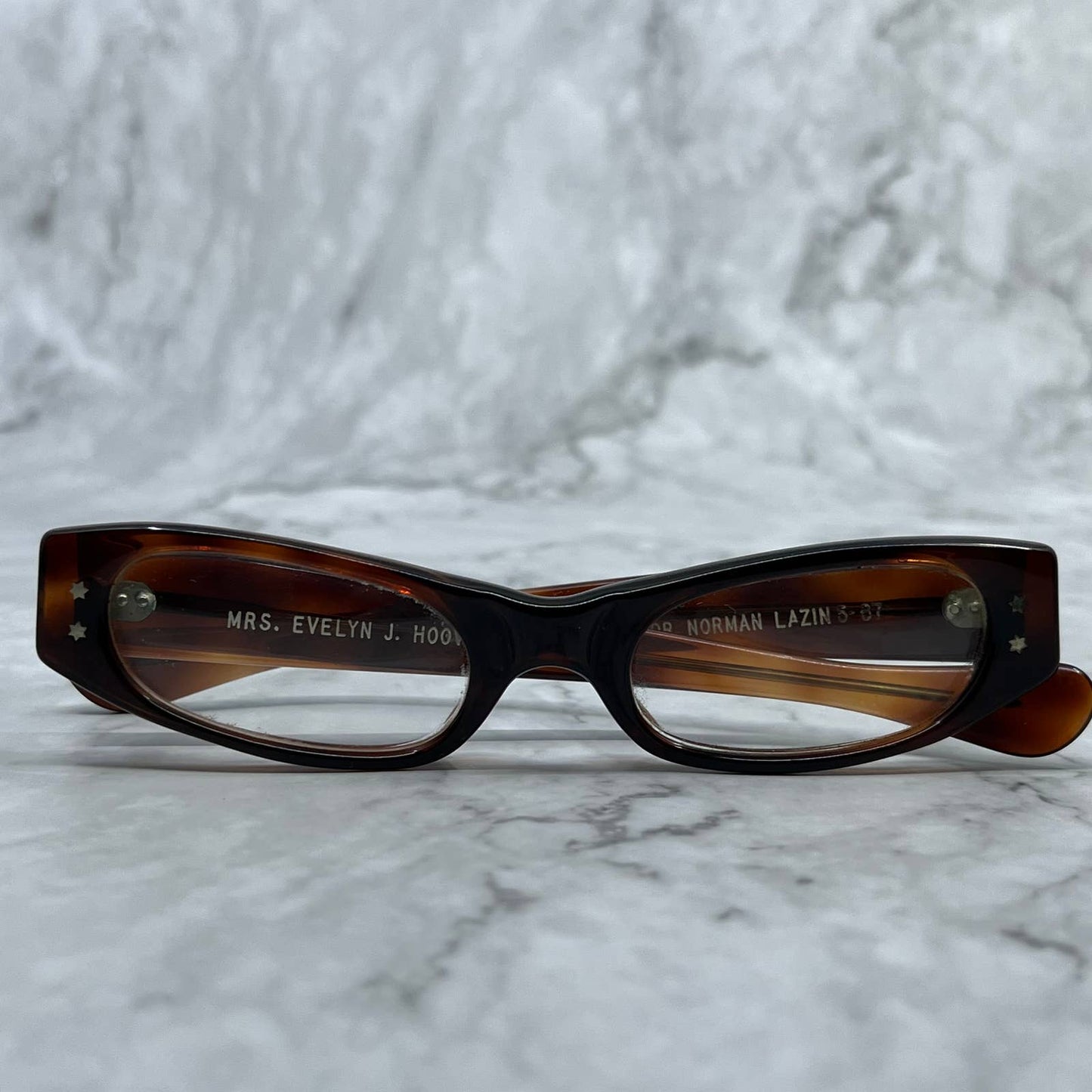 1967 Cat Eye Woman’s Eyeglasses Monogrammed Brown Tortoise Shell 5” TA9