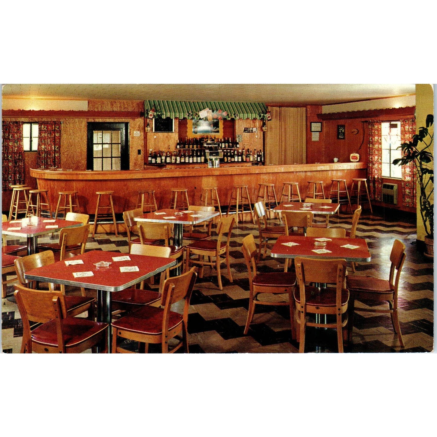 Vintage Postcard The Ripplewood Room & Cocktail Lounge Echo Valley PA TD8-P2