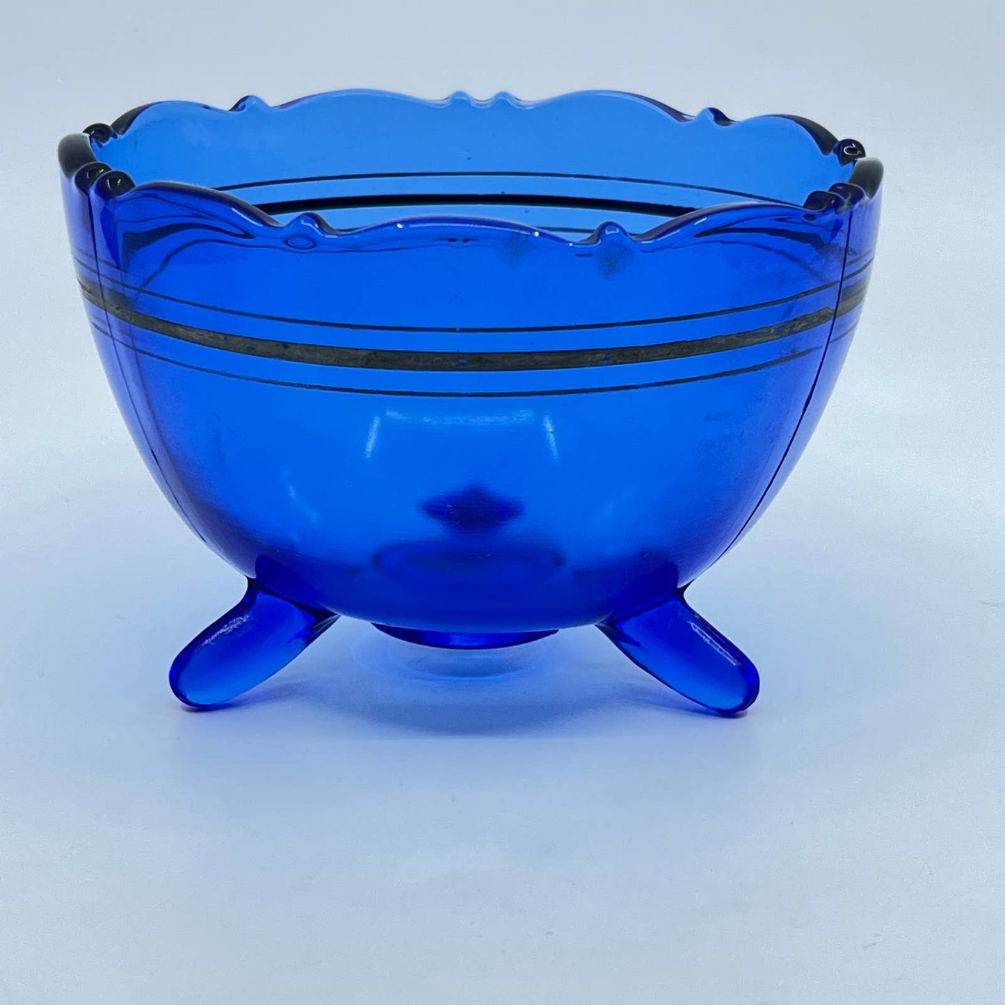 Antique LE Smith Mt. Pleasant Cobalt Blue 3 Toed Glass Bowl 5” TE4