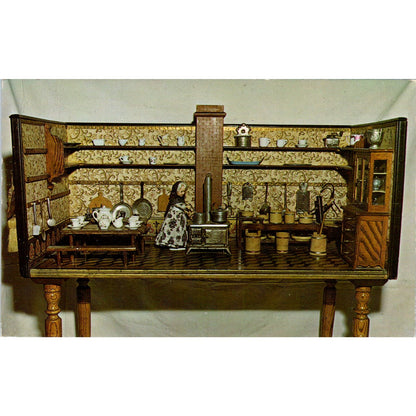 Doll House Homestead Iowa Amana Home Museum Original Postcard PB7