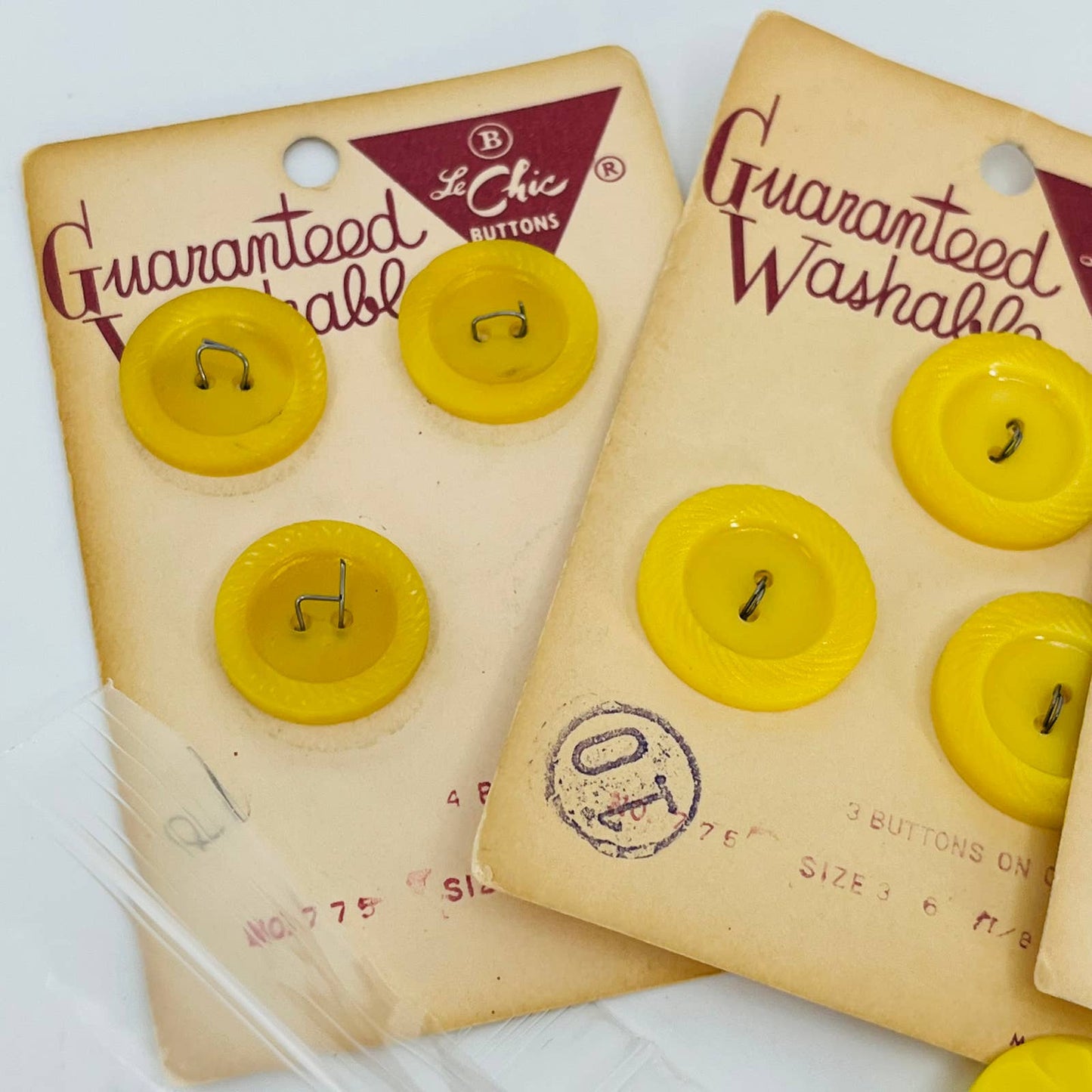 Lot of Vintage Yellow Buttons TA6