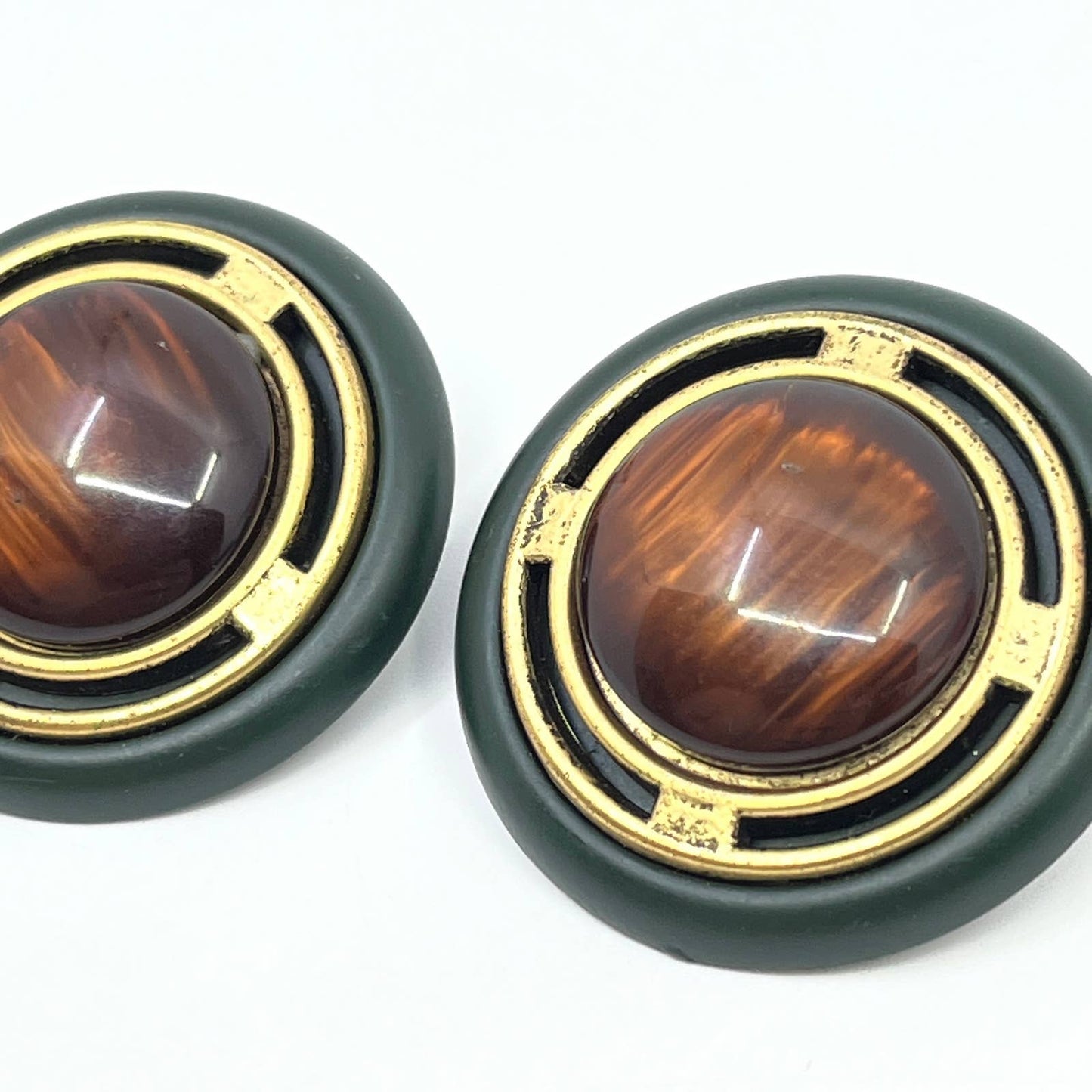 Vintage MCM Round Tiger Eye Olive Green and Gold Tone Clip Earrings SD5