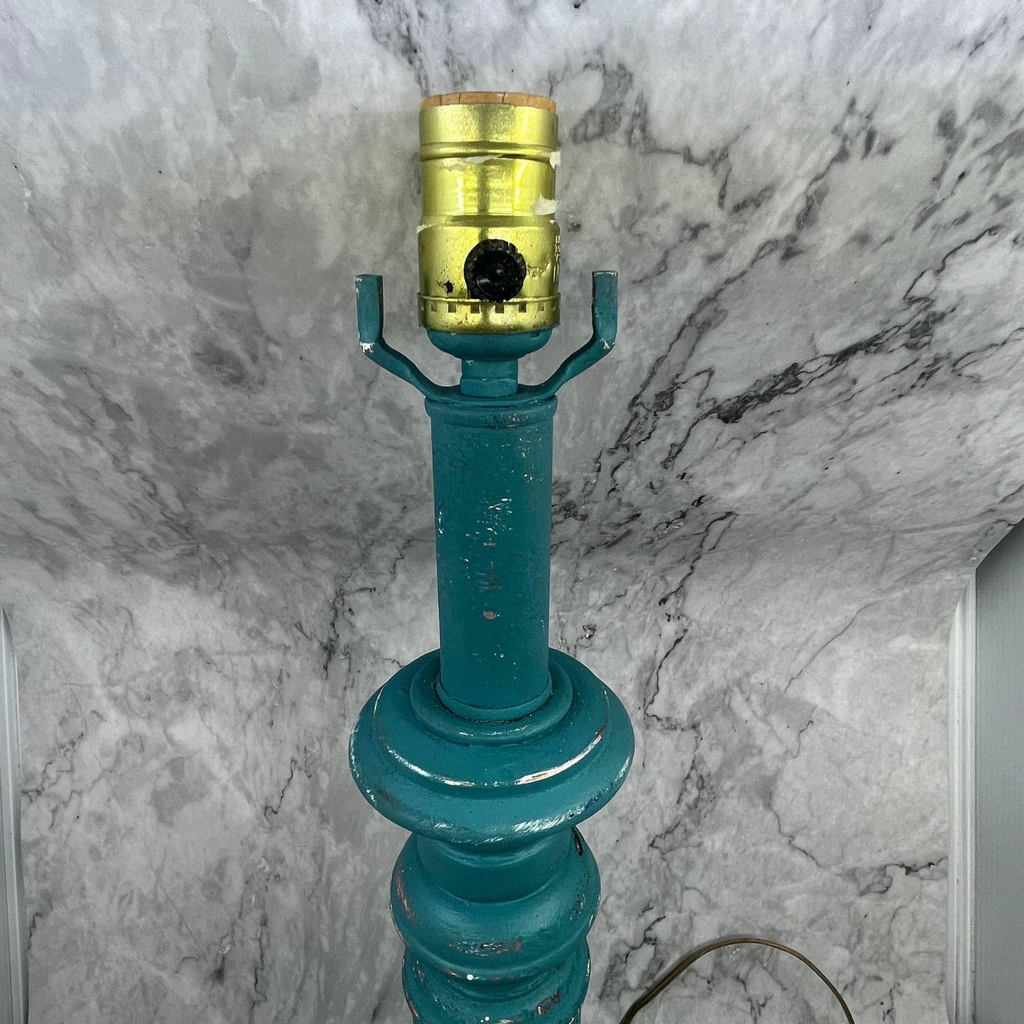 Vintage Shabby Chic Distressed Turquoise Table Lamp w/ Harp & Finial WORKS 20"