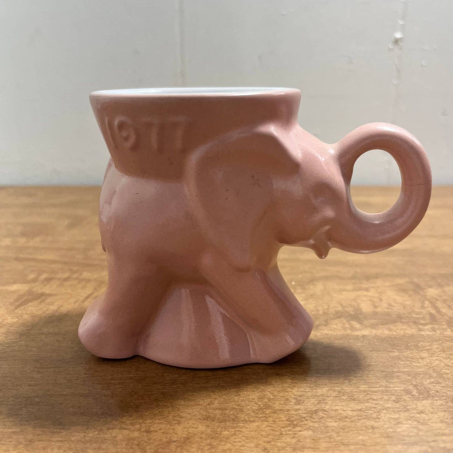 Vintage 1977 Frankoma Republican GOP Elephant Political Mug Pink Glaze Ford