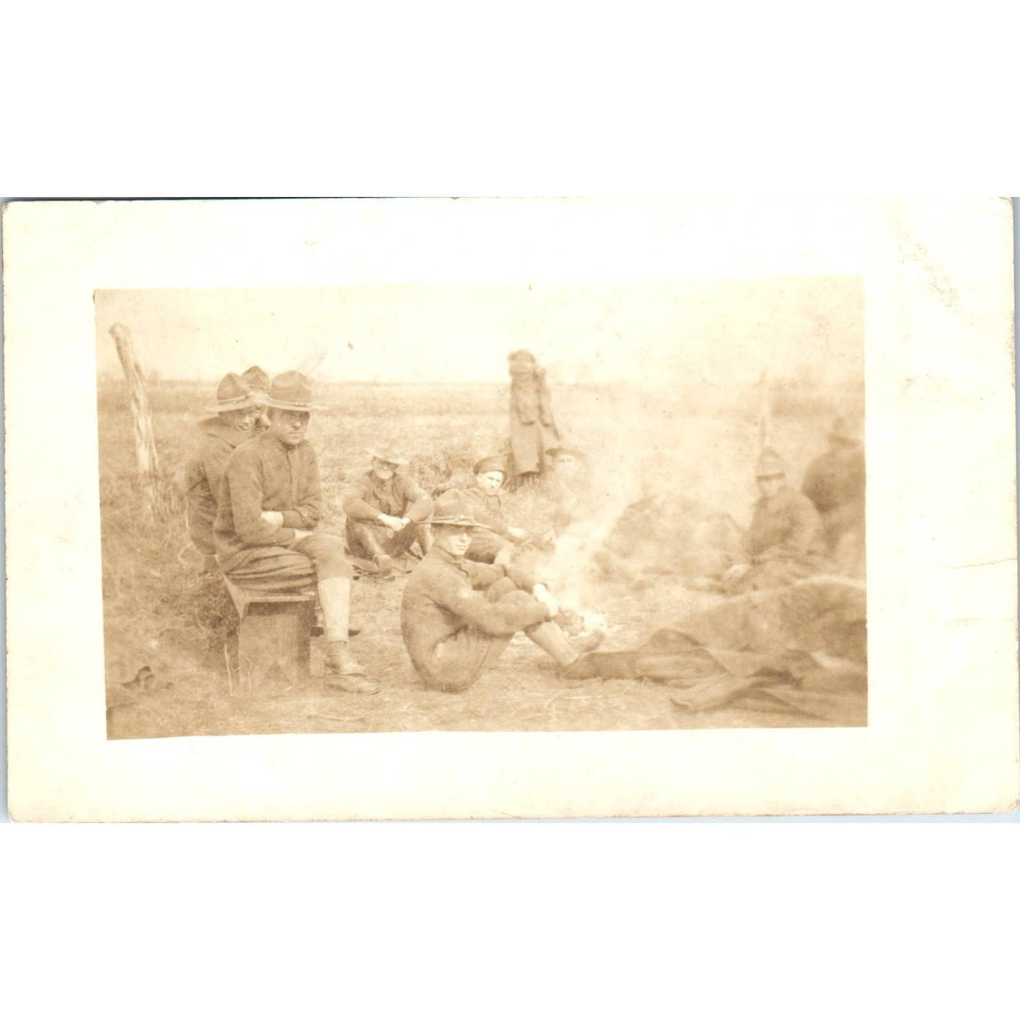 Antique Postcard RPPC WWI Soldiers Servicemen Around Campfire SE8