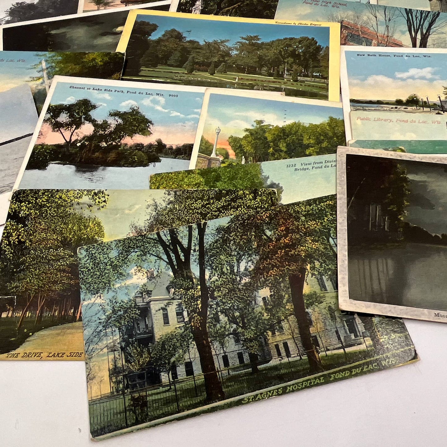 Lot of 20 Antique Postcards From Fond Du Lac Wisconsin TF5