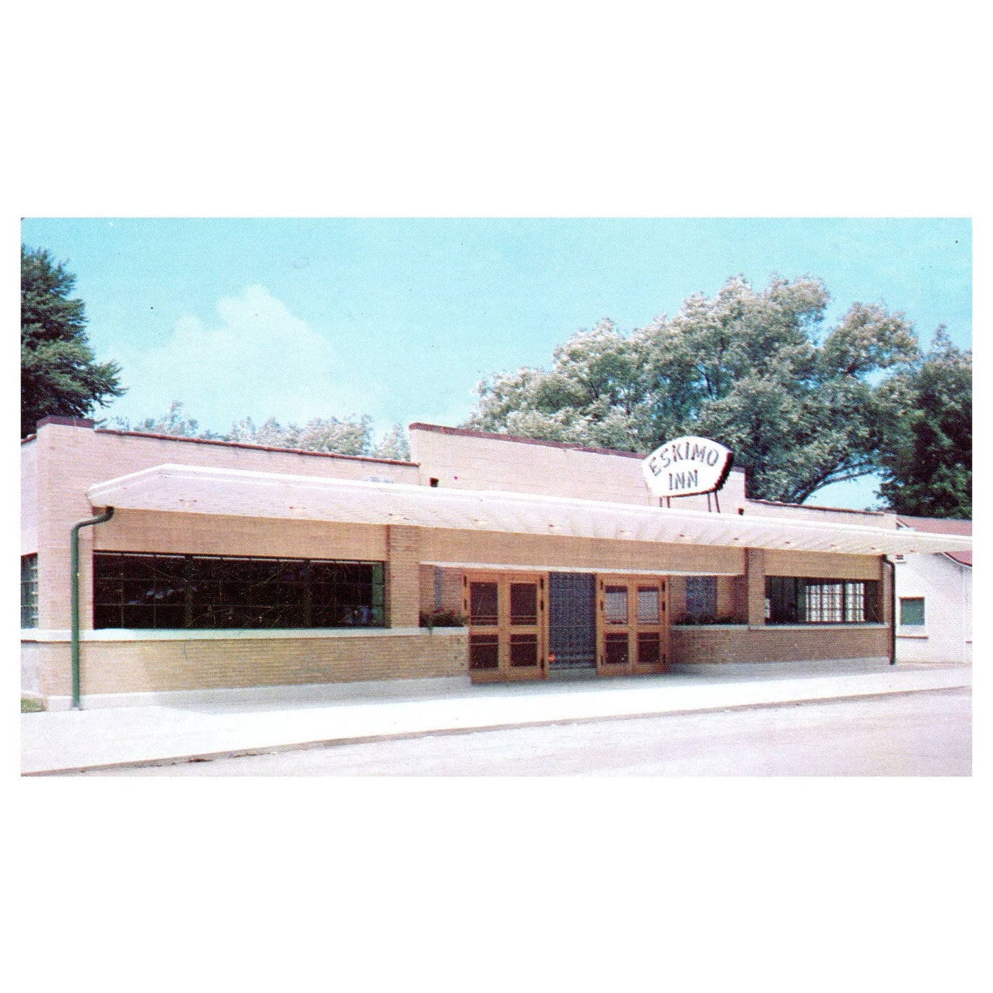 Eskimo Inn Winona Lake Indiana 1951 - Postcard TJ8-2