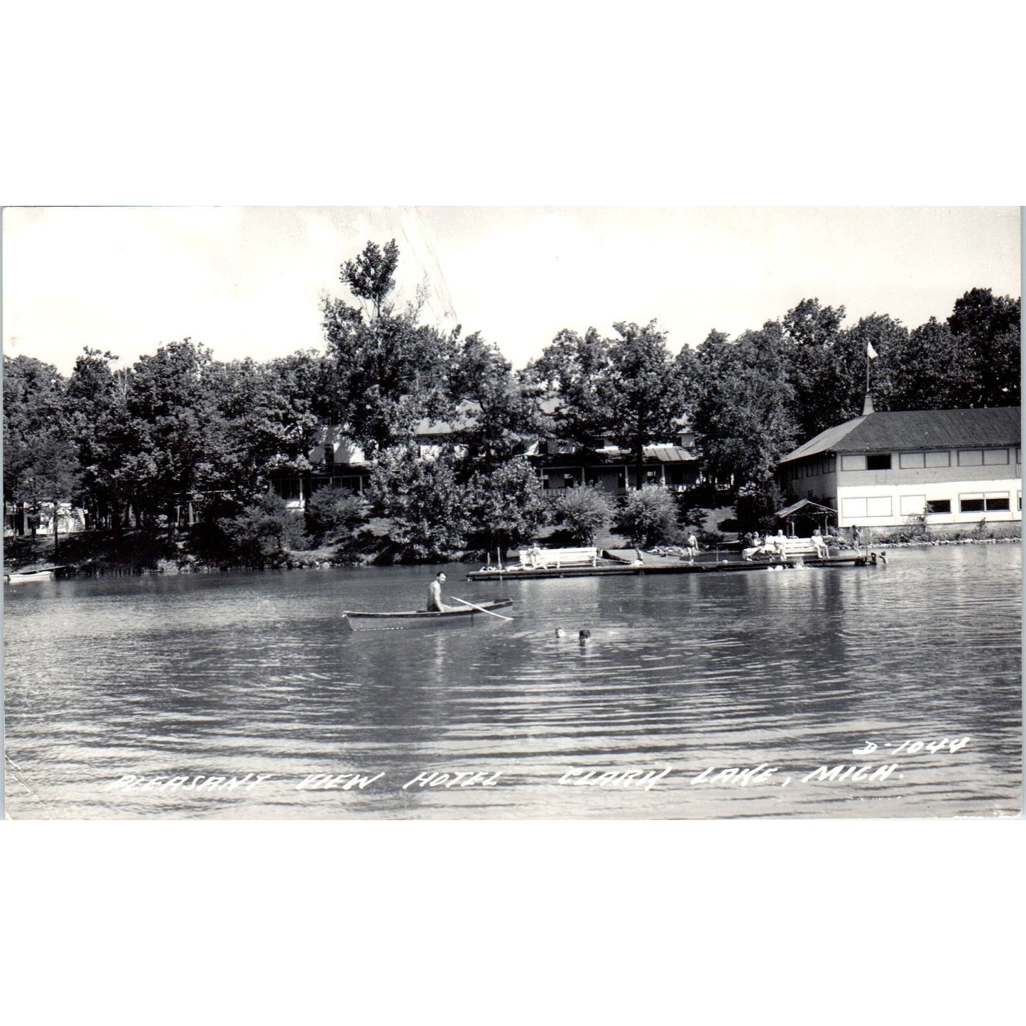 Pleasant View Hotel on Lake, Clark Lake MI RPPC Original Postcard P1-15