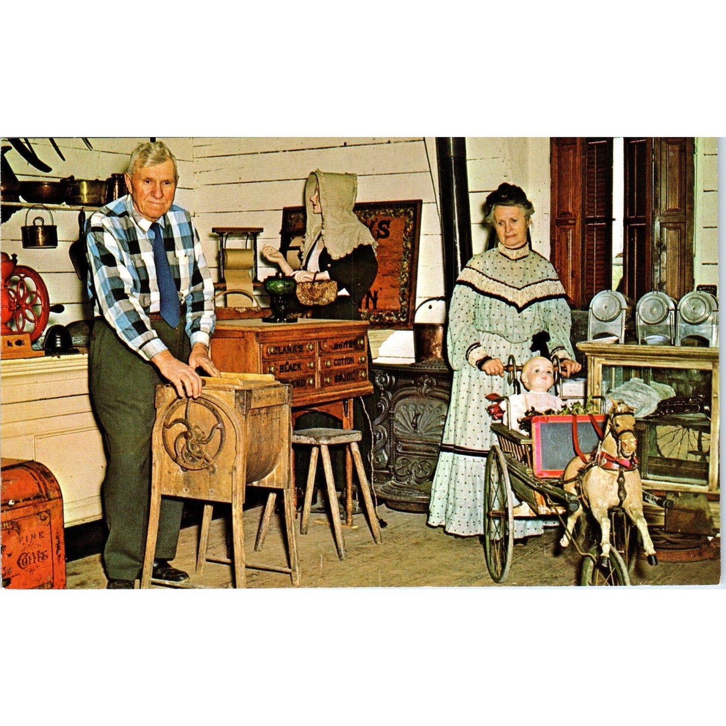 Holly Knoll Museum Beaver Creek Oregon Original Postcard PB10