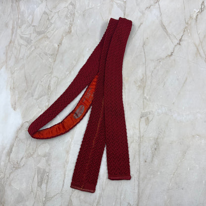 1960s Men's Pilgrim All Silk NECKTIE Tie Skinny Square End Red Crochet Knit TC9