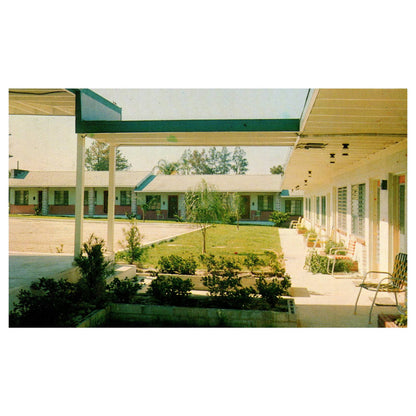 Vintage Postcard - Huskey Villa Motel Eustis Florida TJ6-1
