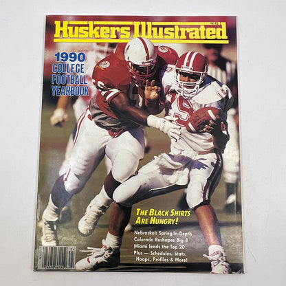 1990 Nebraska Huskers Illustrated College Football Yearbook Magazine TH3