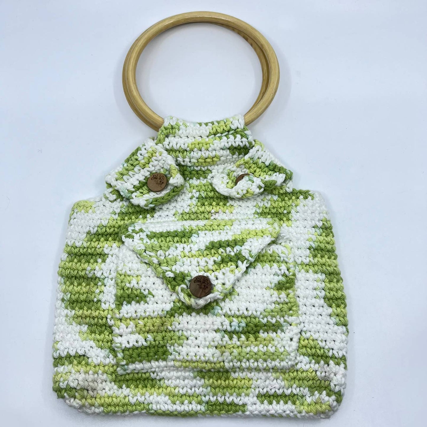 Vintage Handmade Green Crocheted Beach Purse Handbag Wood Handle 9” TC6