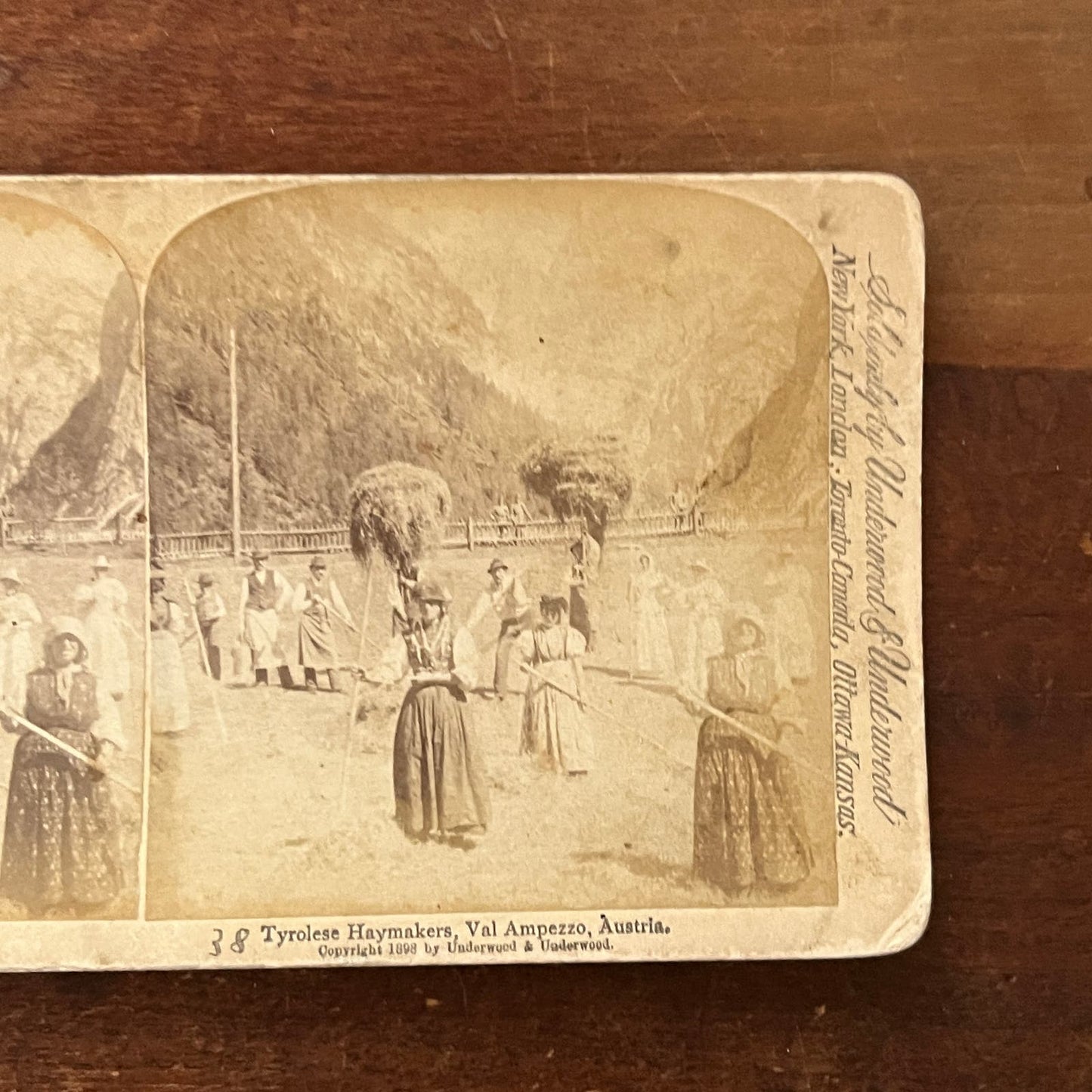 Tyrolese Haymakers Val Ampezo Austria 1898 Antique Stereoview Card TJ9-V2