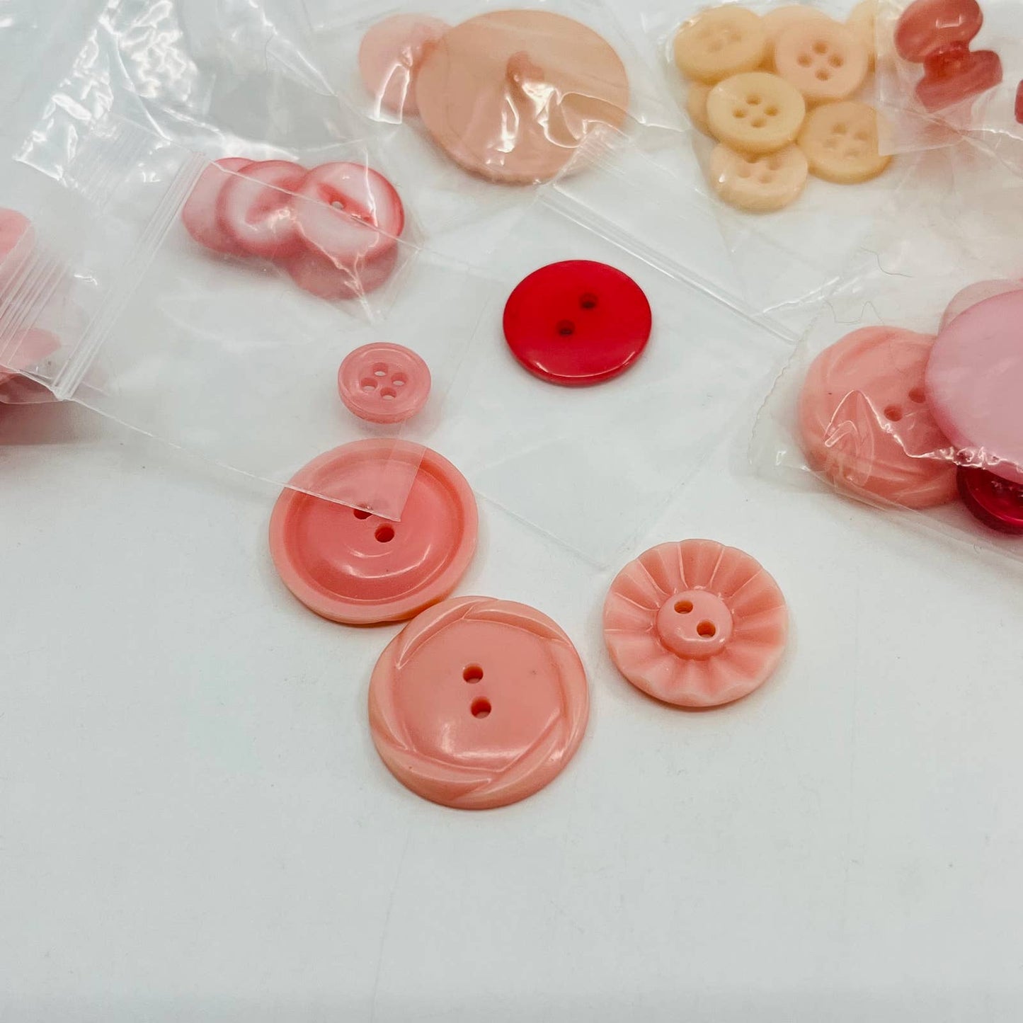 Lot of Vintage Pink Buttons TA6